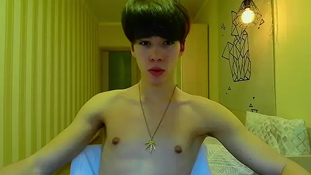 Snapshot of gayGamogey chatting on 12/07/24, 12:13 gayGamogey online show from 12/07/24, 12:13