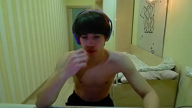 Snapshot of gayGamogey chatting on 12/02/25, 05:41 gayGamogey online show from 12/02/25, 05:41