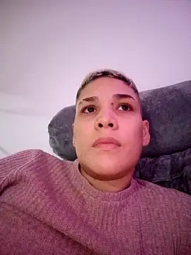 Charlee pink online show from 12/06/24, 09:21