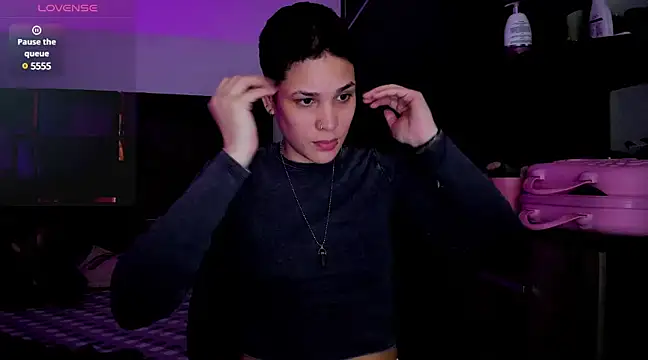 Charlee pink online show from 02/22/25, 11:57