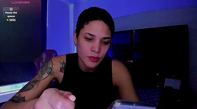 Charlee pink online show from 03/11/25, 09:26