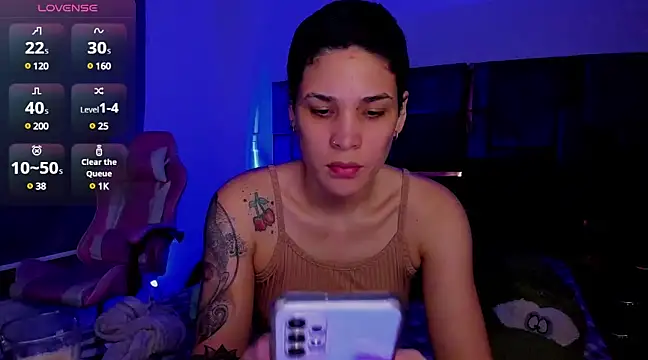 Charlee pink online show from 03/13/25, 12:48