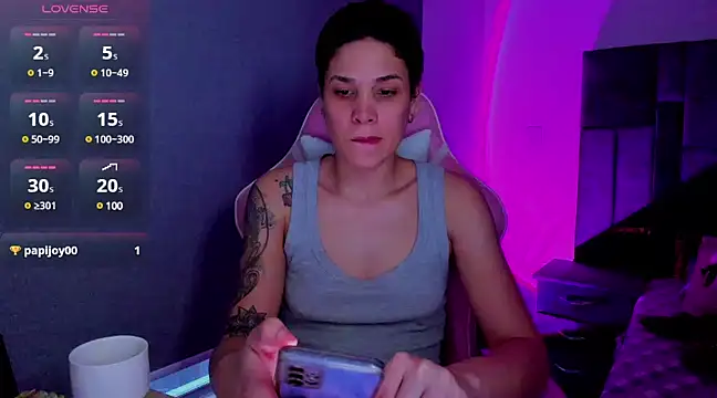 Charlee pink online show from 03/16/25, 11:04