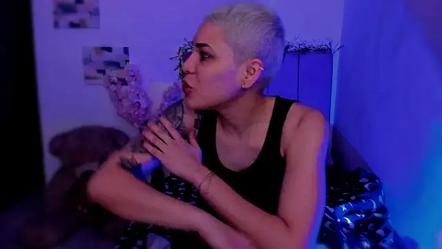 Charlee pink online show from 02/20/26, 02:17