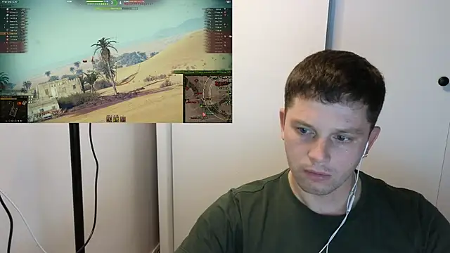 Snapshot of BigL0ve chatting on 10/19/25, 01:34 BigL0ve online show from 10/19/25, 01:34