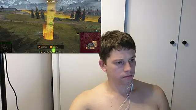 Snapshot of BigL0ve chatting on 11/14/25, 03:11 BigL0ve online show from 11/14/25, 03:11