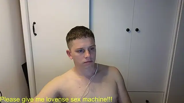 BigL0ve online show from 05/26/26, 02:35