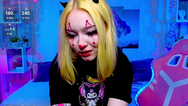 ElswythCovil online show from 12/13/24, 04:11