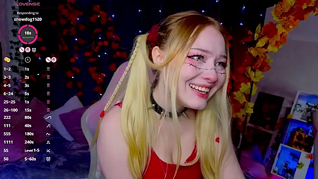 ElswythCovil online show from 10/19/25, 04:02