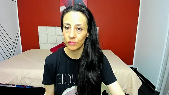 Snapshot of Abrillee1 chatting on 12/29/24, 11:18 Abrillee1 online show from 12/29/24, 11:18