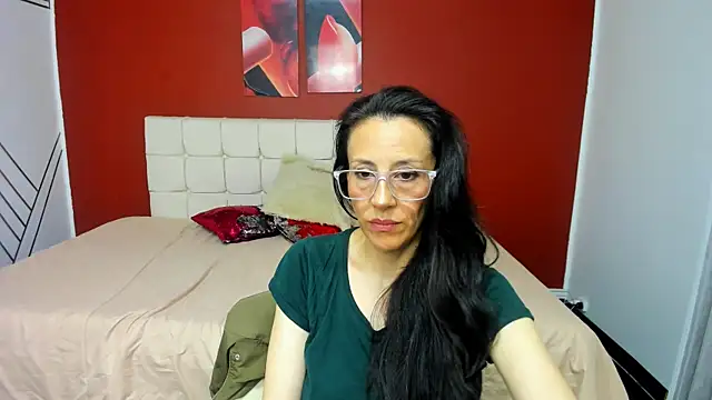 Snapshot of Abrillee1 chatting on 01/17/25, 10:45 Abrillee1 online show from 01/17/25, 10:45