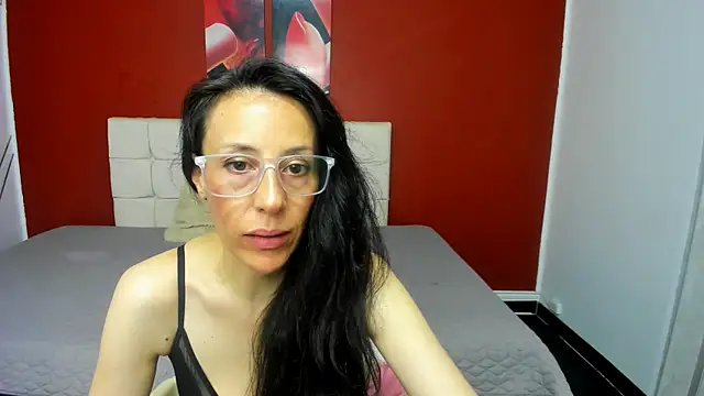 Snapshot of Abrillee1 chatting on 02/27/25, 10:53 Abrillee1 online show from 02/27/25, 10:53