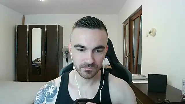 mu5clemania2 online show from 12/21/25, 09:05