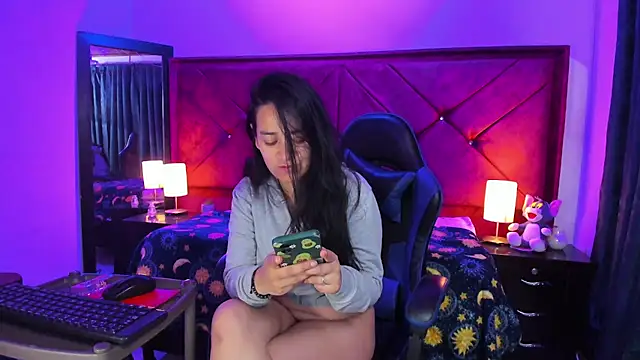Julietacollins06 online show from 06/10/26, 01:10