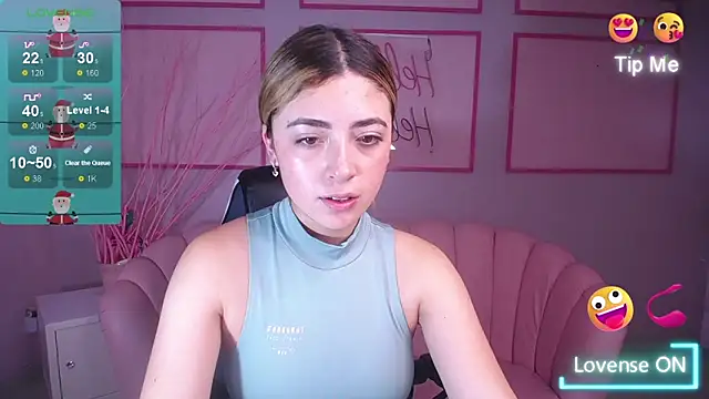 Snapshot of channel_blonde_a chatting on 12/17/24, 09:05 channel blonde a online show from 12/17/24, 09:05