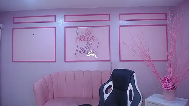 Snapshot of channel_blonde_a chatting on 02/01/25, 09:08 channel blonde a online show from 02/01/25, 09:08