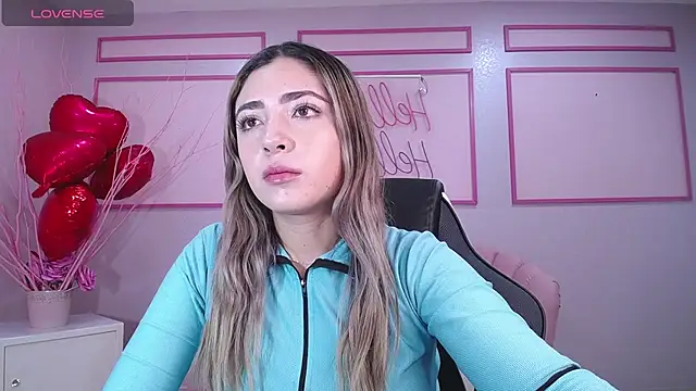 Snapshot of channel_blonde_a chatting on 02/26/25, 04:35 channel blonde a online show from 02/26/25, 04:35