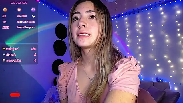 Snapshot of channel_blonde_a chatting on 03/08/25, 08:03 channel blonde a online show from 03/08/25, 08:03