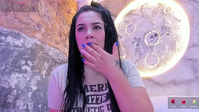 Snapshot of brianaGuzman chatting on 03/08/25, 01:03 brianaGuzman online show from 03/08/25, 01:03