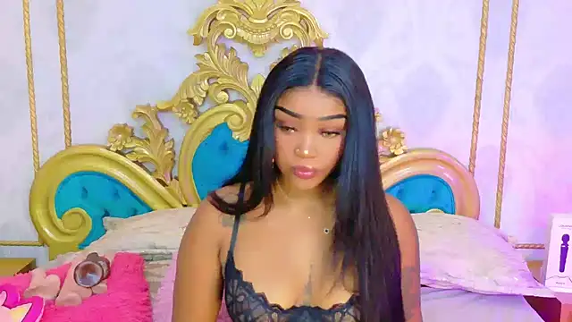 SalomeRestrepo online show from 05/06/26, 03:57