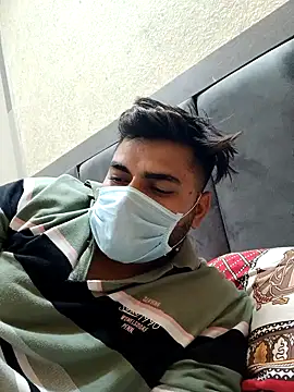 Snapshot of aaliya_bhattt chatting on 01/27/25, 02:02 aaliya bhattt online show from 01/27/25, 02:02