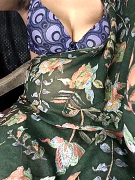 Snapshot of baby_soni78690 chatting on 09/22/25, 07:49 baby soni78690 online show from 09/22/25, 07:49