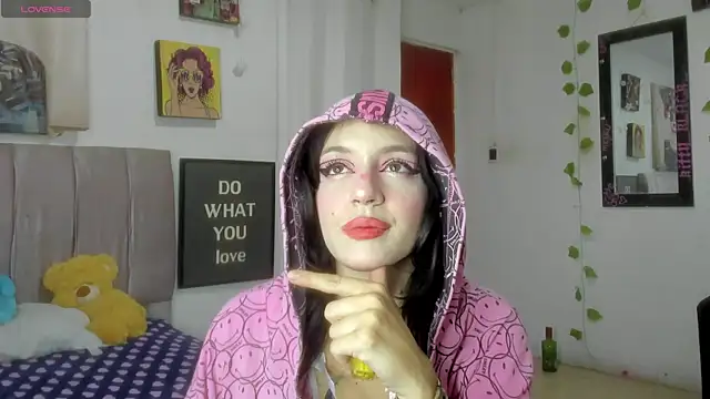 katt  black   online show from 07/11/26, 08:33