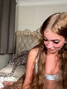 cydneyxox online show from 01/12/26, 09:53