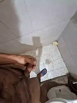 Snapshot of Piter1022 chatting on 03/14/25, 10:05 Piter1022 online show from 03/14/25, 10:05