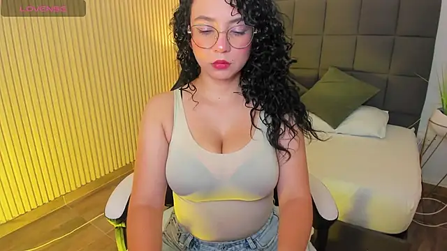 Snapshot of irantzu_hank chatting on 02/20/25, 07:41 irantzu hank online show from 02/20/25, 07:41