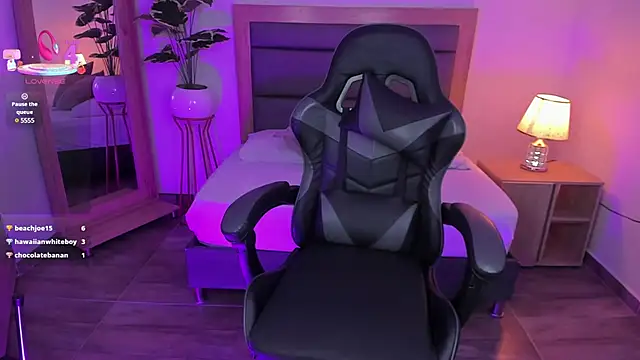 Snapshot of irantzu_hank chatting on 02/25/25, 03:38 irantzu hank online show from 02/25/25, 03:38