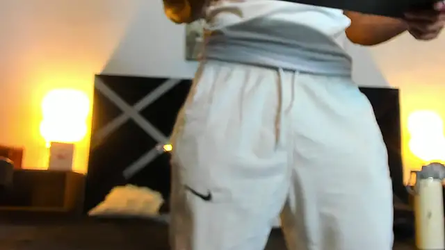 nakedfoam1 online show from 04/25/26, 03:31