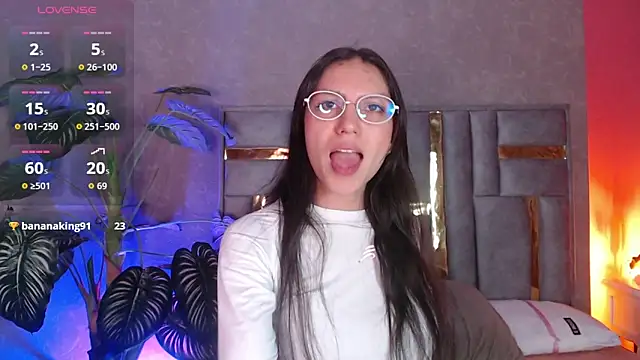 Snapshot of Bianca_ks chatting on 11/06/25, 03:07 Bianca ks online show from 11/06/25, 03:07