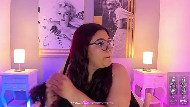 Snapshot of MeghanBurn chatting on 11/04/25, 12:37 MeghanBurn online show from 11/04/25, 12:37