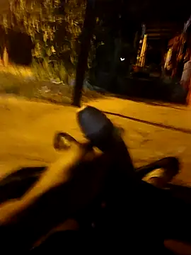 Snapshot of BeetledFlouter12 chatting on 09/26/25, 06:17 BeetledFlouter12 online show from 09/26/25, 06:17