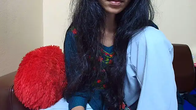 Srabontii online show from 11/14/25, 10:07