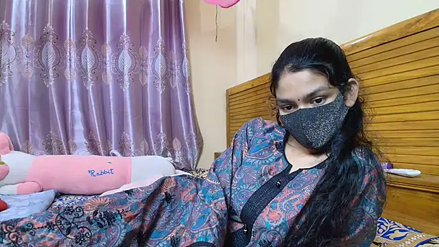 Srabontii online show from 11/30/25, 11:25