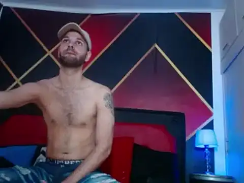 Snapshot of CindyandCarlo chatting on 01/30/25, 03:40 CindyandCarlo online show from 01/30/25, 03:40