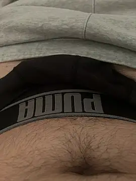 Snapshot of Napoletano17 chatting on 02/19/26, 01:40 Napoletano17 online show from 02/19/26, 01:40