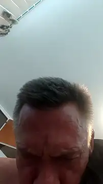 ed44435 online show from 10/19/25, 04:40