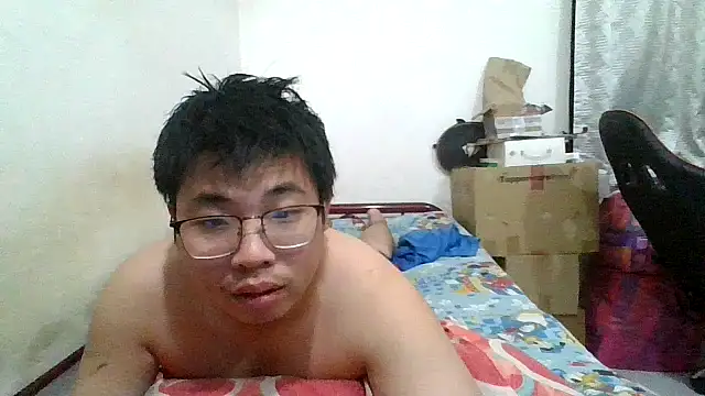 Snapshot of shyboymasturbation chatting on 03/05/26, 03:41 shyboymasturbation online show from 03/05/26, 03:41