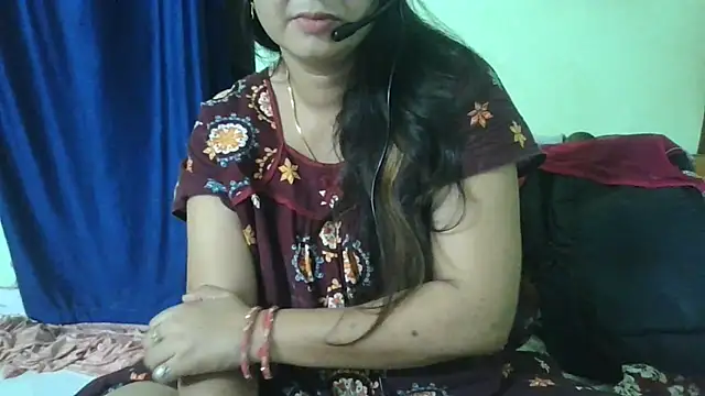 Snapshot of couplesuni chatting on 09/11/25, 05:57 couplesuni online show from 09/11/25, 05:57