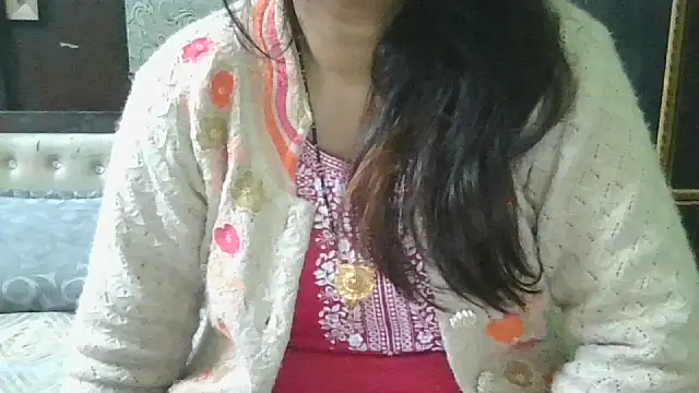 Snapshot of couplesuni chatting on 12/01/25, 04:50 couplesuni online show from 12/01/25, 04:50