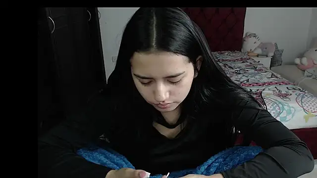 Snapshot of kayla_k18 chatting on 01/10/25, 11:29 kayla k18 online show from 01/10/25, 11:29