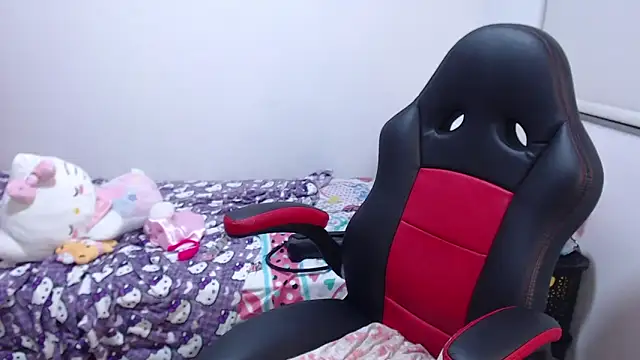 kayla k18 online show from 04/11/26, 01:10