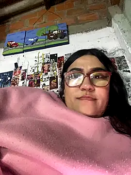 dafne19  online show from 11/23/25, 05:07