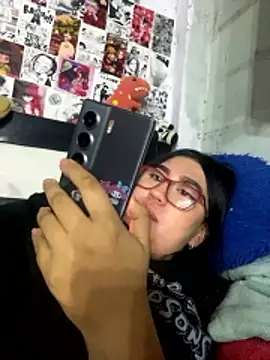 dafne19  online show from 01/10/26, 06:37