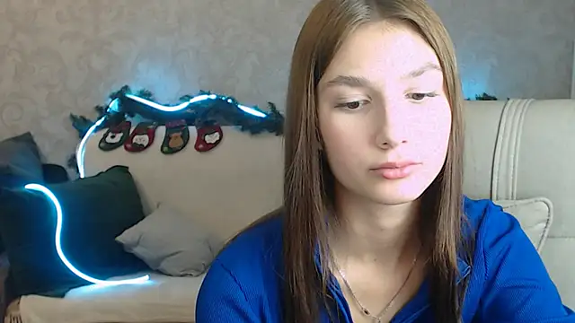 Snapshot of AnaHoney chatting on 12/05/24, 10:44 AnaHoney online show from 12/05/24, 10:44