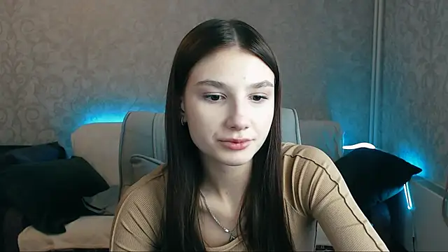 Snapshot of AnaHoney chatting on 02/07/25, 06:35 AnaHoney online show from 02/07/25, 06:35