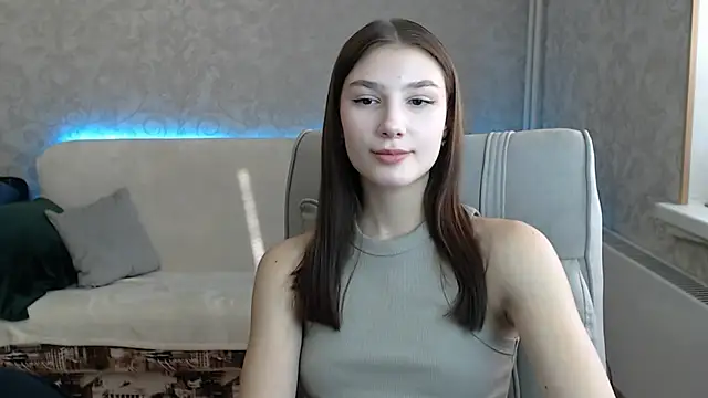 Snapshot of AnaHoney chatting on 02/21/25, 06:40 AnaHoney online show from 02/21/25, 06:40